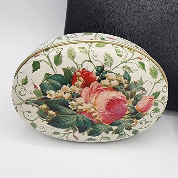 NEW Black Wristlet Zip Pouch, Vintage Floral Oval Tin Box Lauren Conrad Earrings - Picture 5 of 10